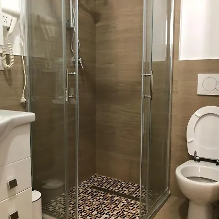 Hello מלון רומא